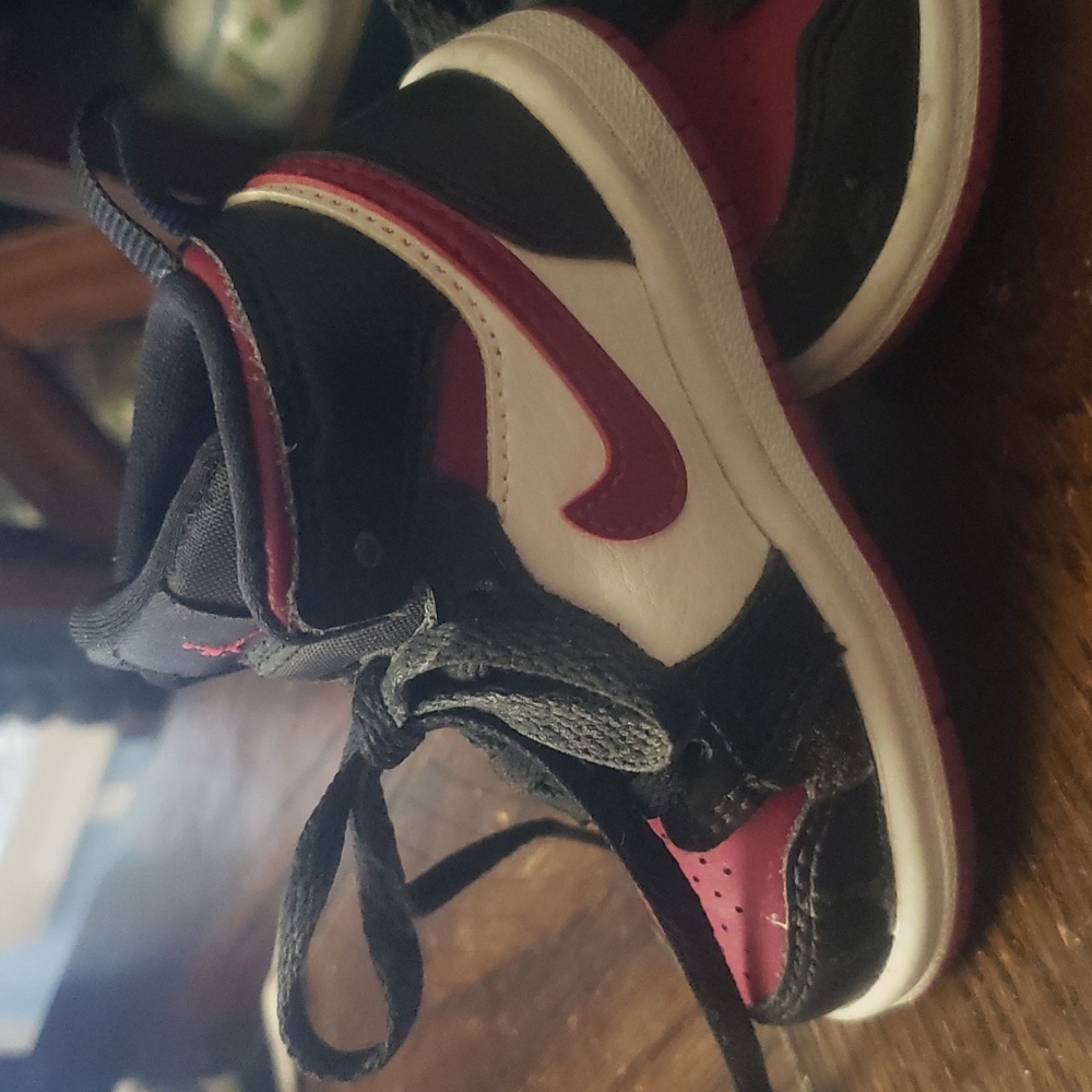 NIKE AIR JORDAN KIDS SNEAKER/TENNIS SHOES 640735-066